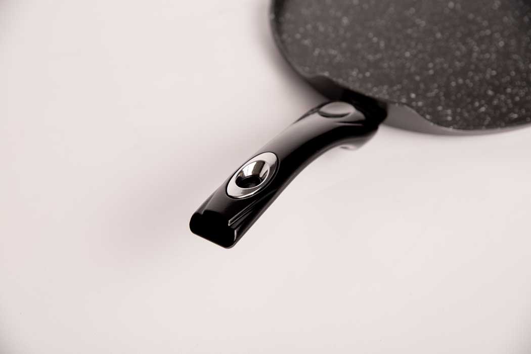 cheffinger-cookware-cf-fap28-bratpfanne-28-cm-antihaft image 3
