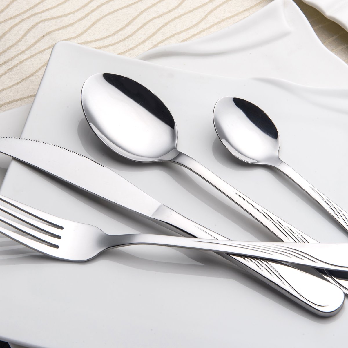 berglander-besteckset-24-teilig-6-personen-edelstahl image 3